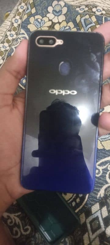 OPPO f9 pro 6 gb ram 10 by 9 condtion all ok ha 5