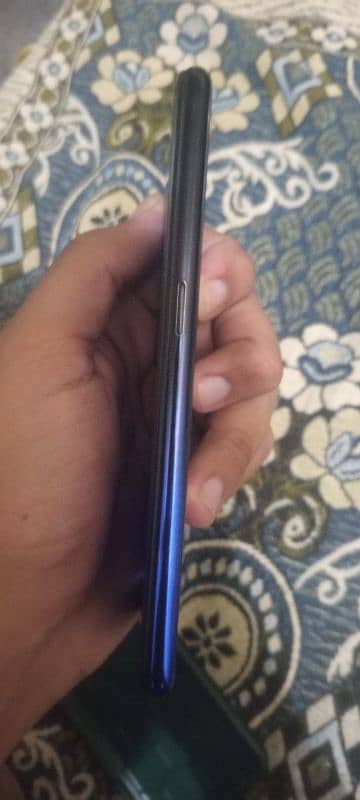 OPPO f9 pro 6 gb ram 10 by 9 condtion all ok ha 6