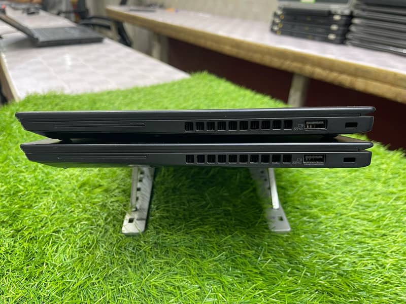 Lenovo Thinkpad X13 Gen 1(Touch Screen)  0322-8832611 6