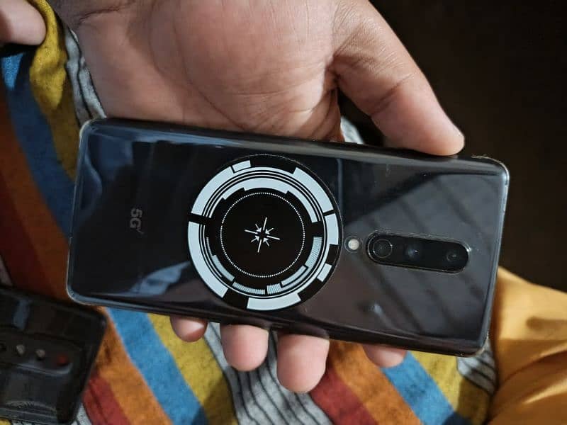 oneplus 8 single line 1