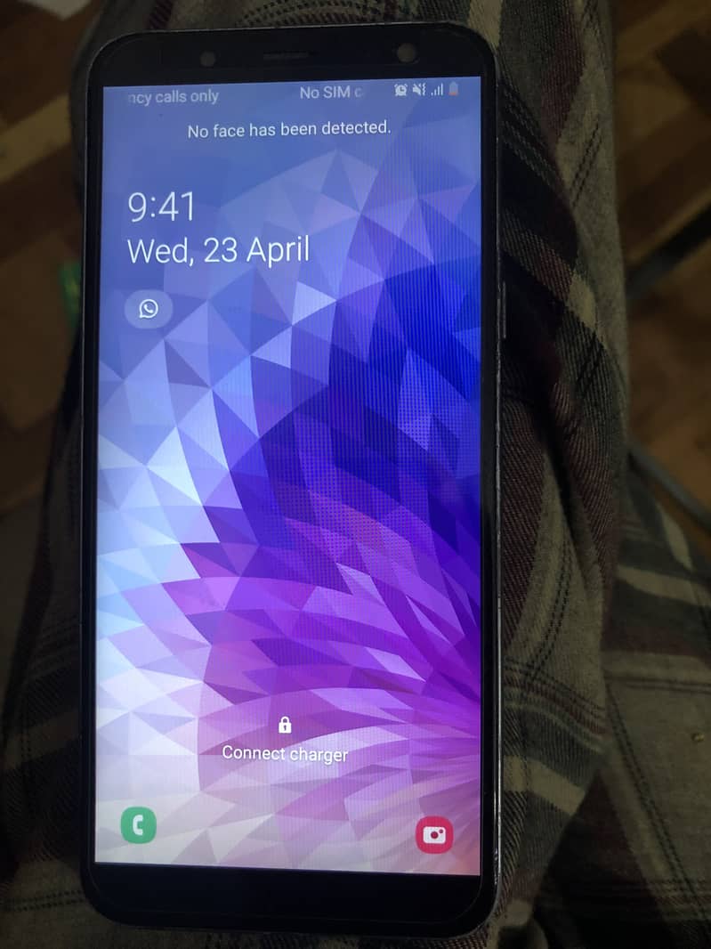 Samsung Mobile J6 2