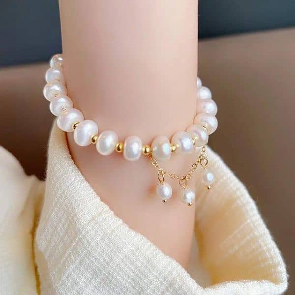 Pearl Beaded Bracelet 1