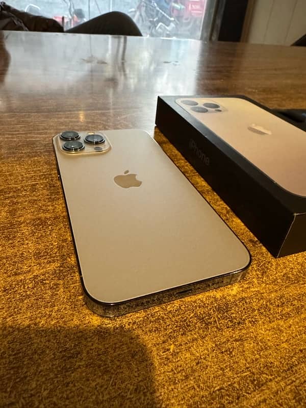 iphone 13 pro max 256gb PTA approved 1