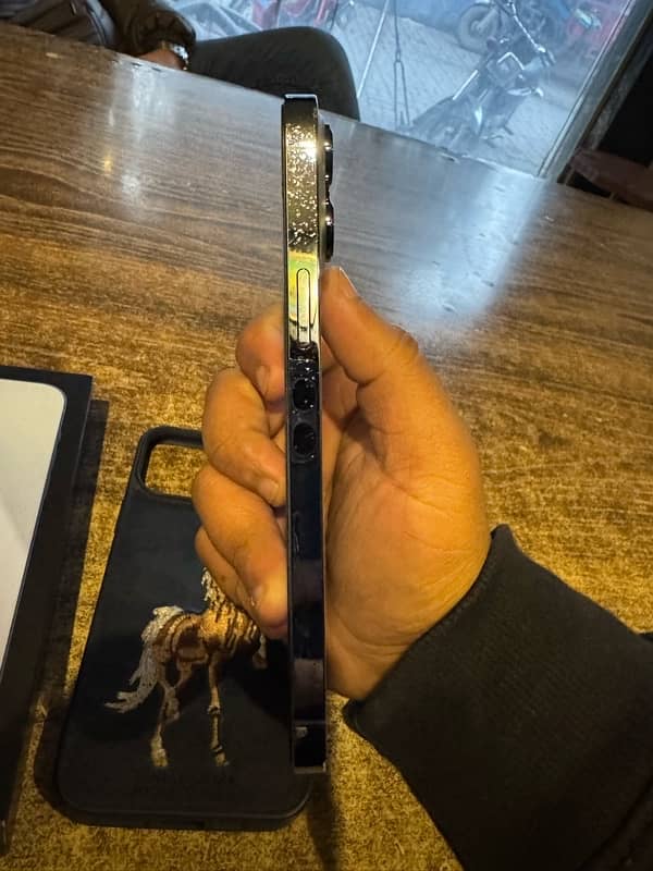 iphone 13 pro max 256gb PTA approved 4