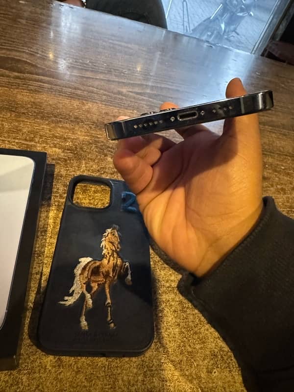 iphone 13 pro max 256gb PTA approved 6