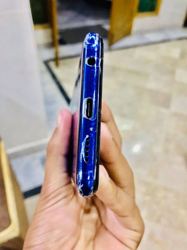 Poco x 3 nfc 6/128 4