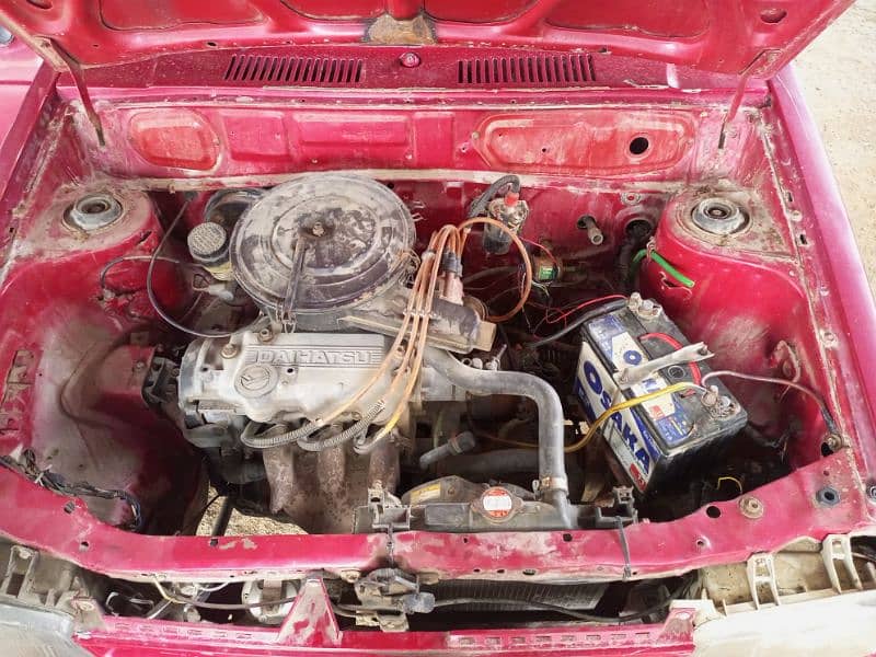 Daihatsu Charade 1992 8/10 condition 5