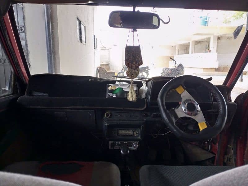 Daihatsu Charade 1992 8/10 condition 6