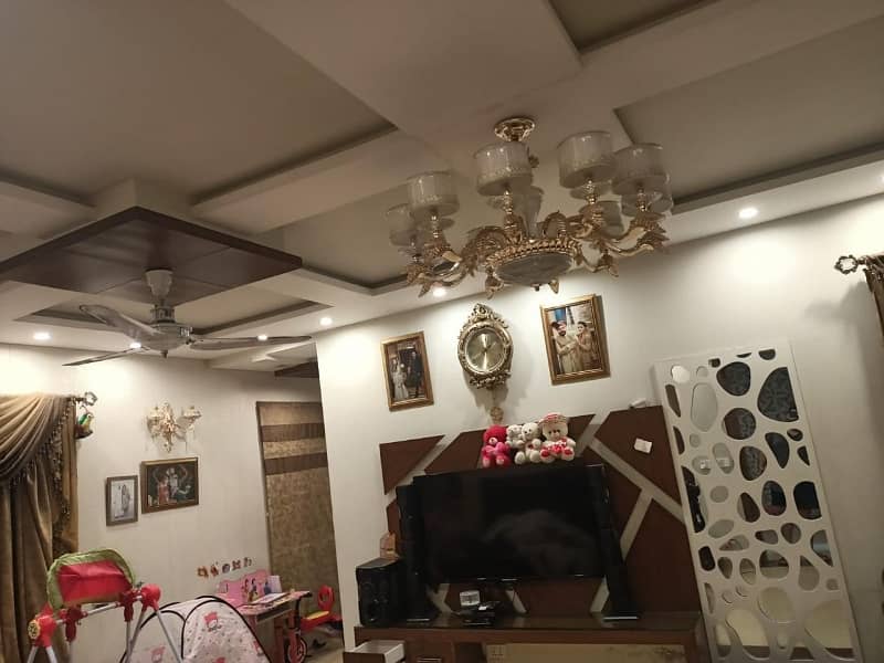 Gorgeous Prime Location 12 Marla House For Sale Available In Gulberg 3 9