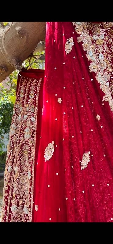 bridal lehnga on sale 0