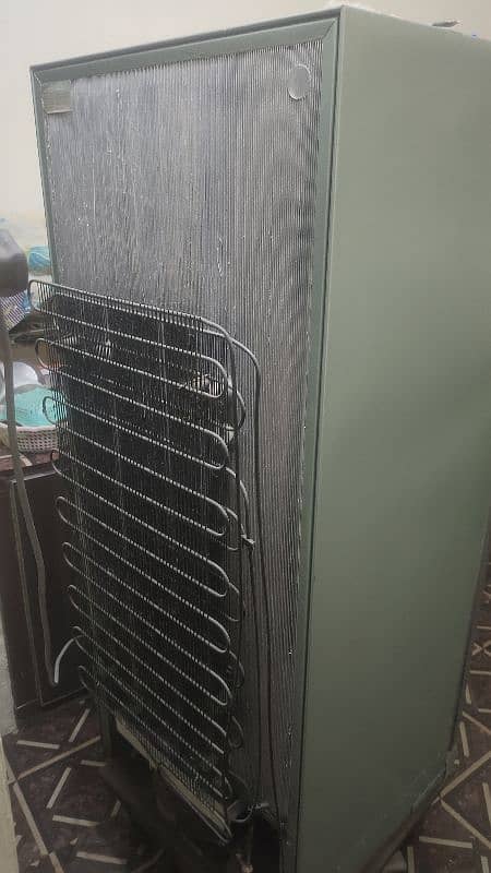 Dawlance Refrigerator medium size 1