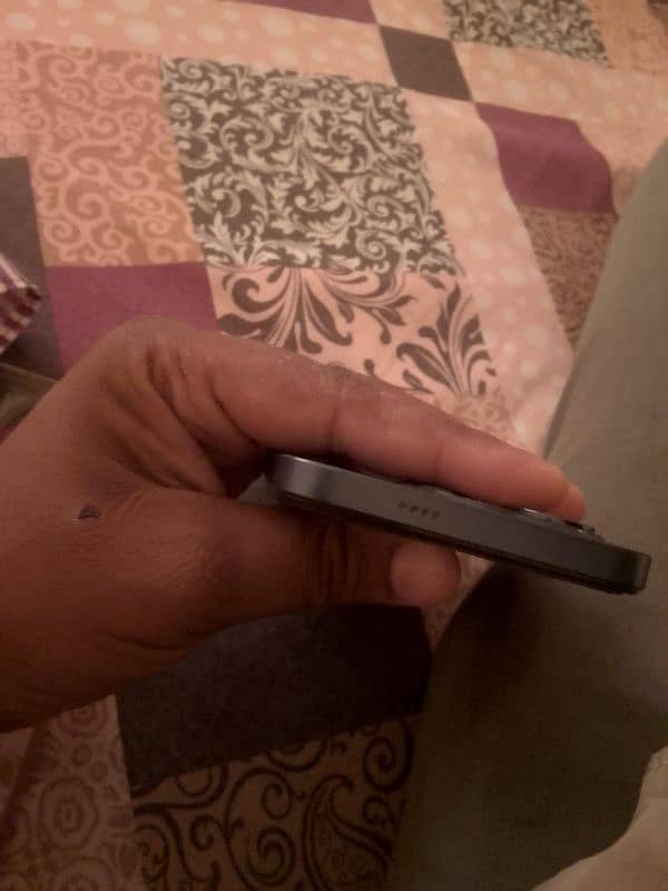 Tecno Spark go 1 2
