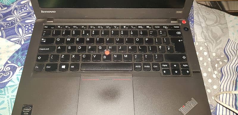 Lenevo x240 Thinkpad i3 | 4GB 0