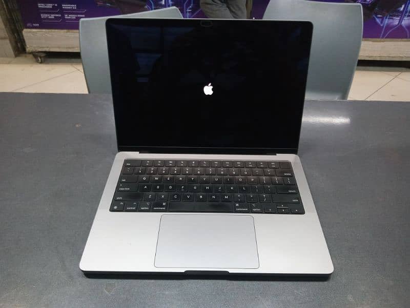 apple macbook pro m1 pro 5