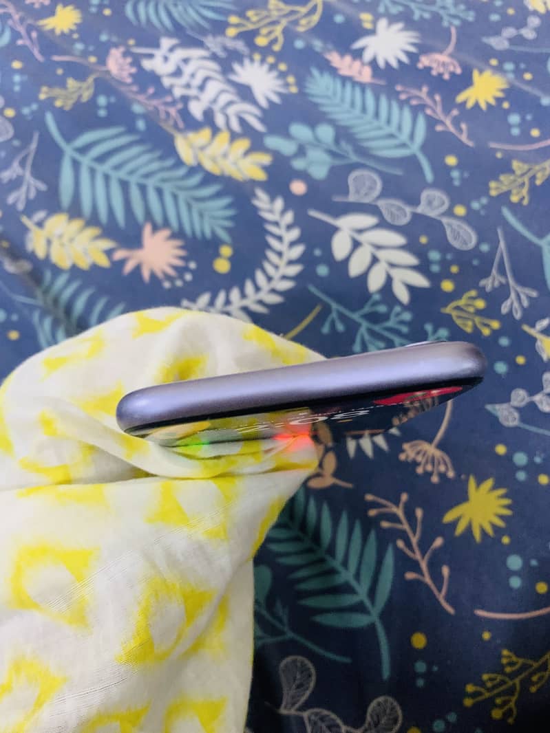 Iphone 11 3