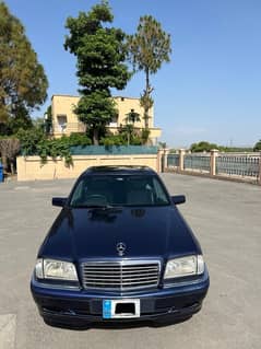 Mercedes