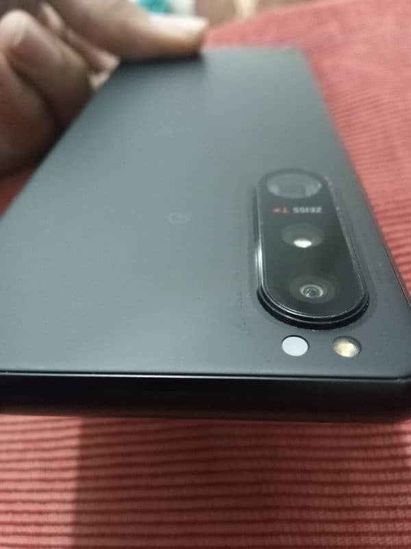Snapdragon 888, 8 GB  128gb , Full Gaming And Pictures phone. 7