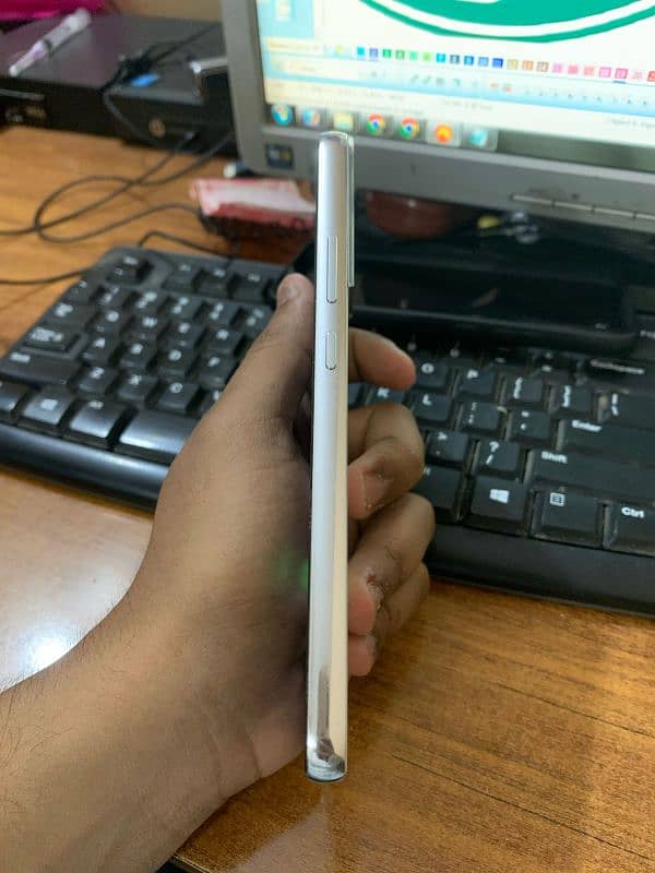 Samsung S22 plus Dual Sim pta approved 4