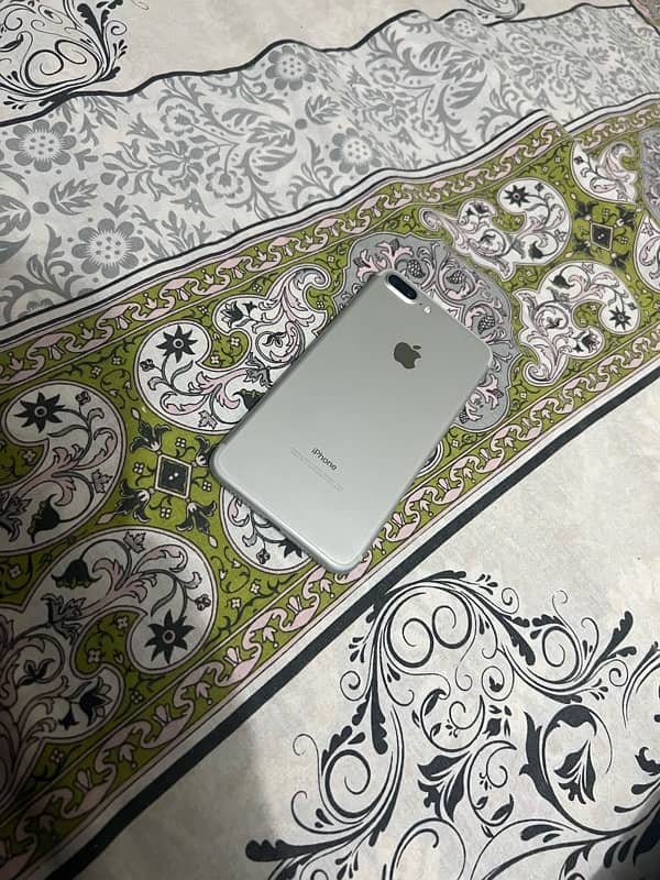IPhone 7 Plus 6