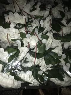 Artificial flowers