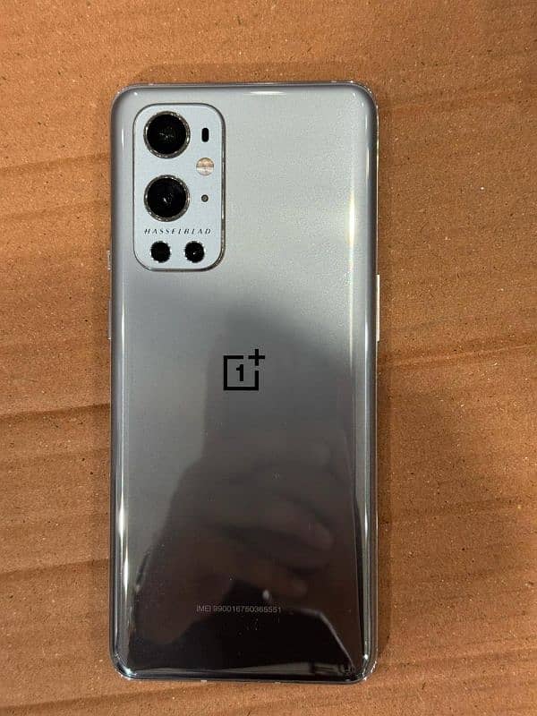 One plus 9 pro 5G 12/256 1