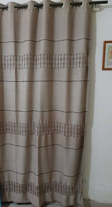 2 x Curtains Good Condition 3