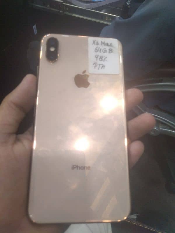 Xs max 64gb 98 health pta golden colour battery change 2