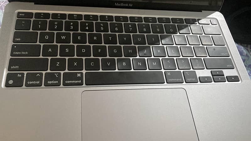 Apple MacBook Air M1 1