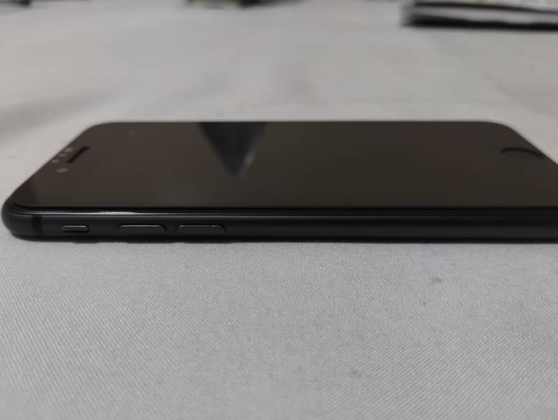 iPhone 8 pta approved 2