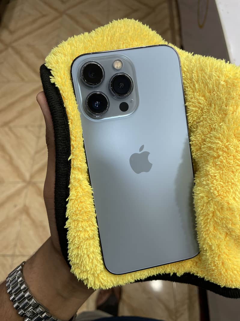 Iphone 13 pro 256GB Dual sim non pta 4