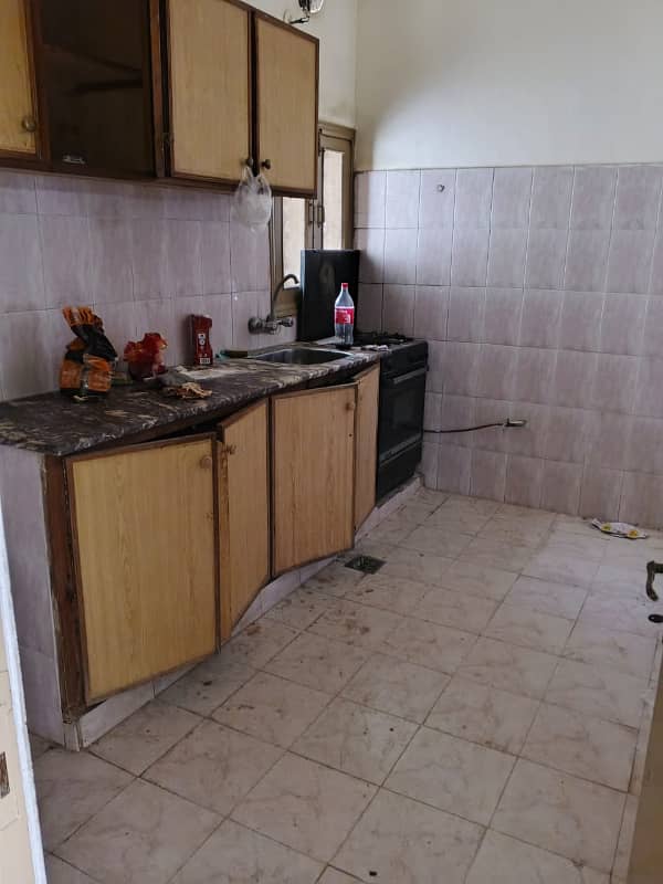 Beautiful house in g10/1 4