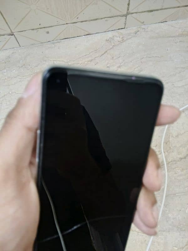 OnePlus 8t Green Line on screen 4