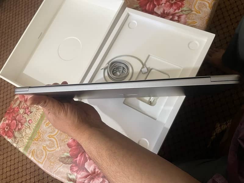 Macbook air M2 15’, 8/512 8