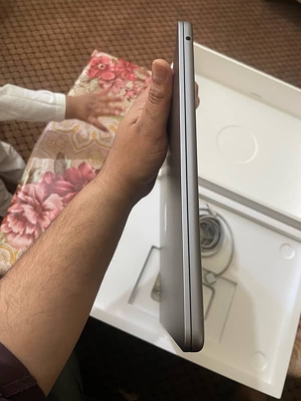 Macbook air M2 15’, 8/512 11