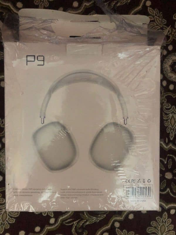 P9 Headphone good and new Conditions 0