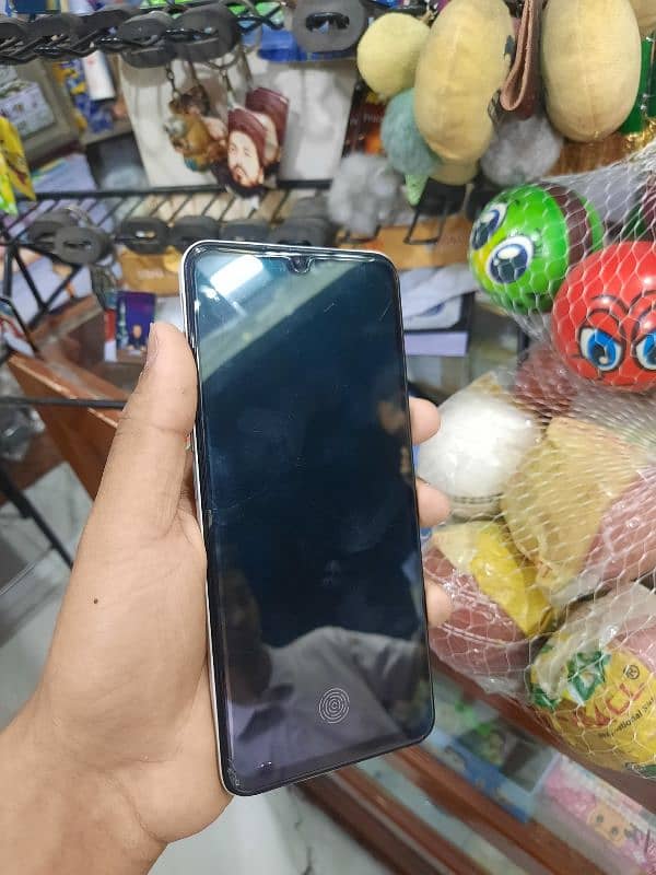 oppo F17 8/128 with box 5
