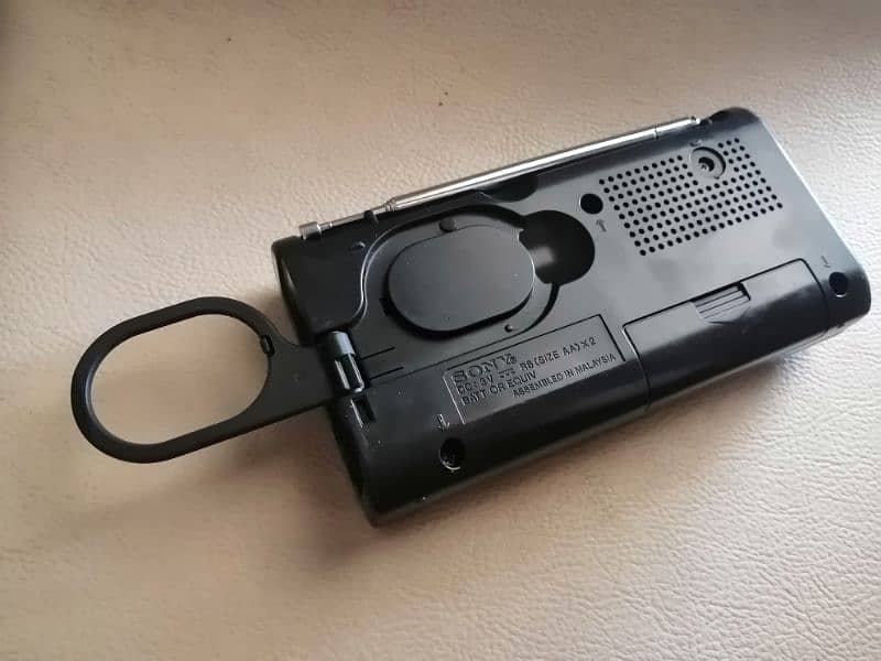 Radio Sony ICF-380 5