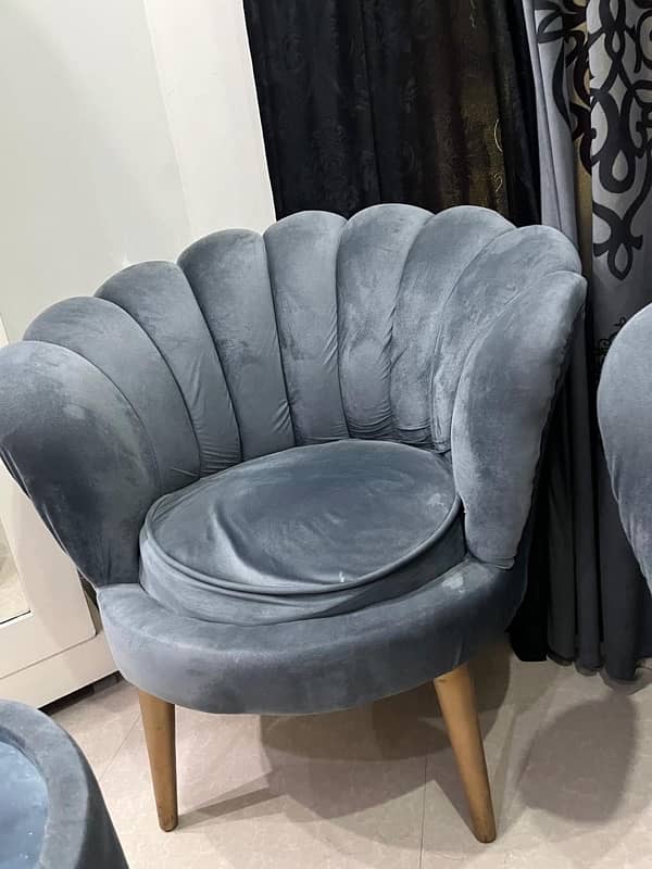 sofa chairs and table 2