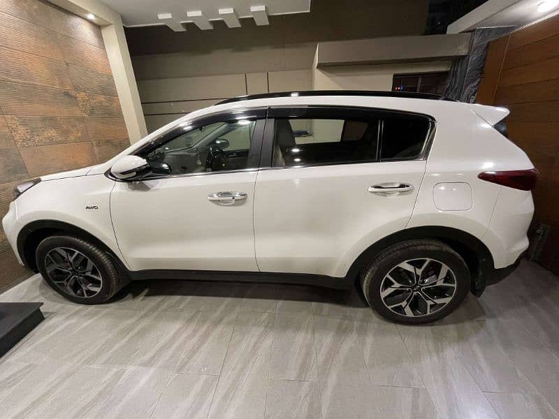KIA Sportage 2021 Total genuine 100% on name 8