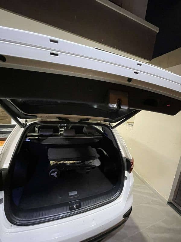 KIA Sportage 2021 Total genuine 100% on name 11