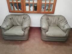Comfortable 5 seater sofa set for sale