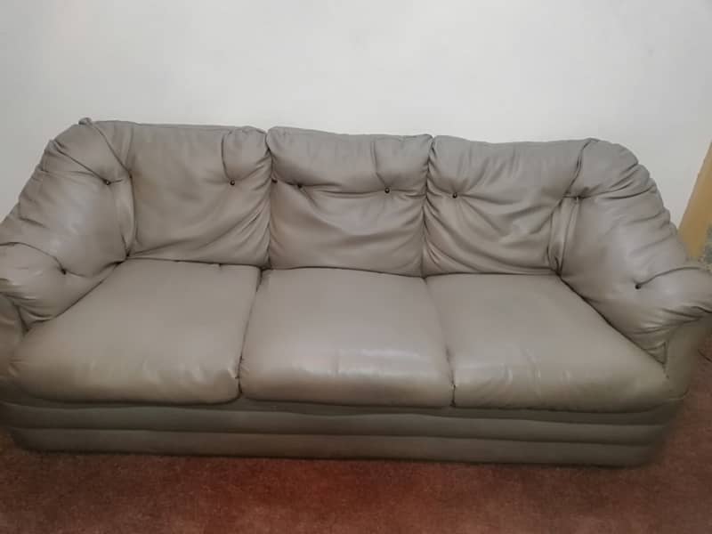 Comfortable 5 seater sofa set for sale 2
