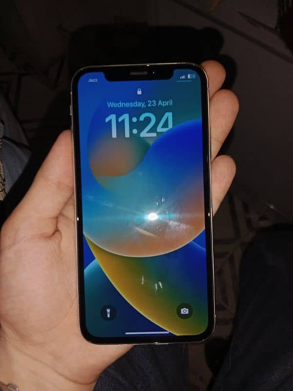 I Phone x 10 by 10 Condition Face I'd ok  battery 87 64 gb Pta approve 4