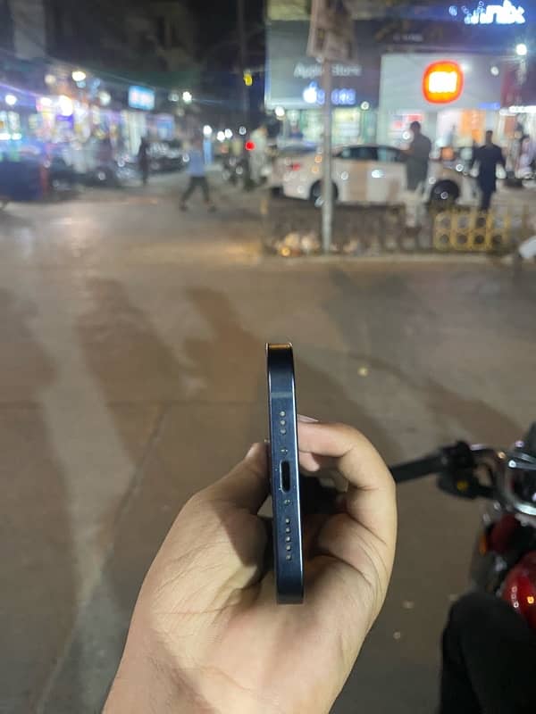 Iphone-12 Jv 3