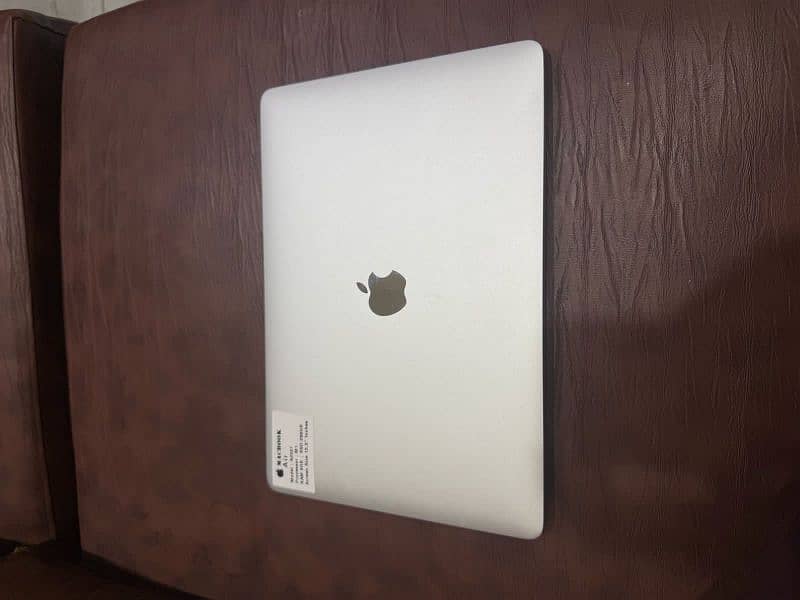 Macbook Air M1 8/256 5