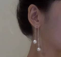 Ear