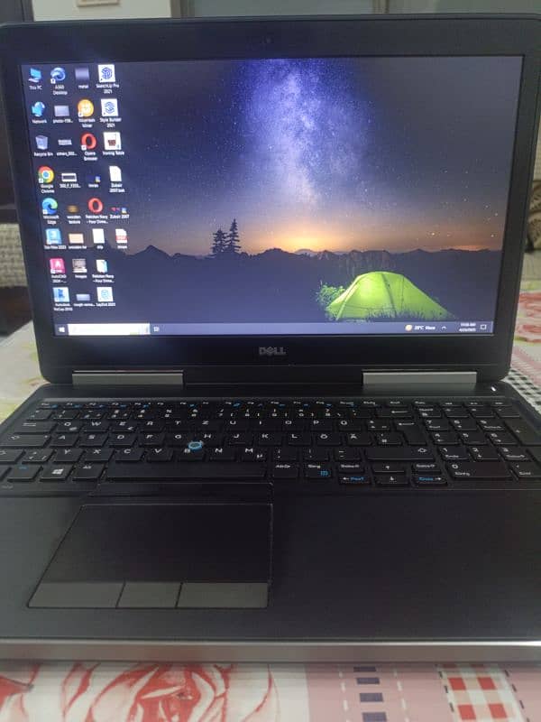 Dell Percision 7520 core i7 6