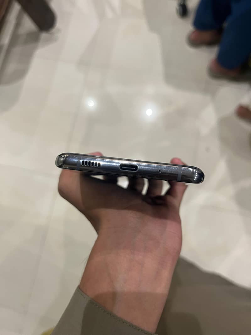 Samsung Mobile S20 Ultra 12 / 128 Minor Shade Approved 2