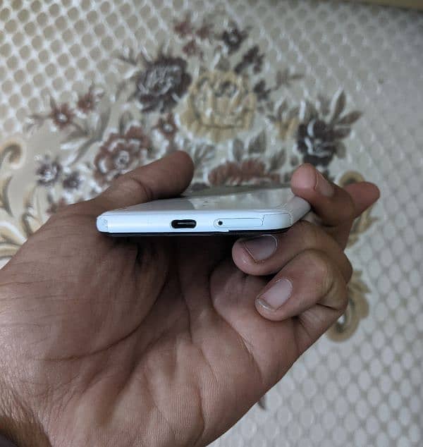 Google Pixel 3 4/64 PTA approve xs 5