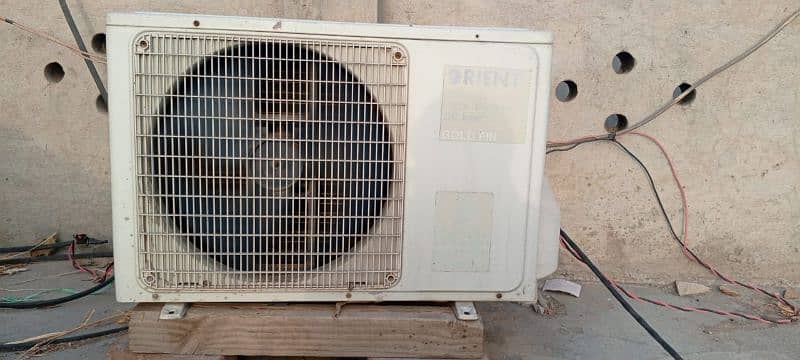 1.5 A. C heat and cool  100% ok orignal gas R410. no repair . 5
